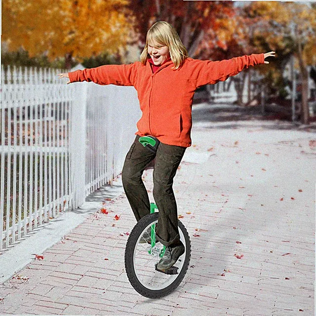 Green Adjustable Exercise Unicycle Outdoor One Wheel Bike 165.35lbs Capacity