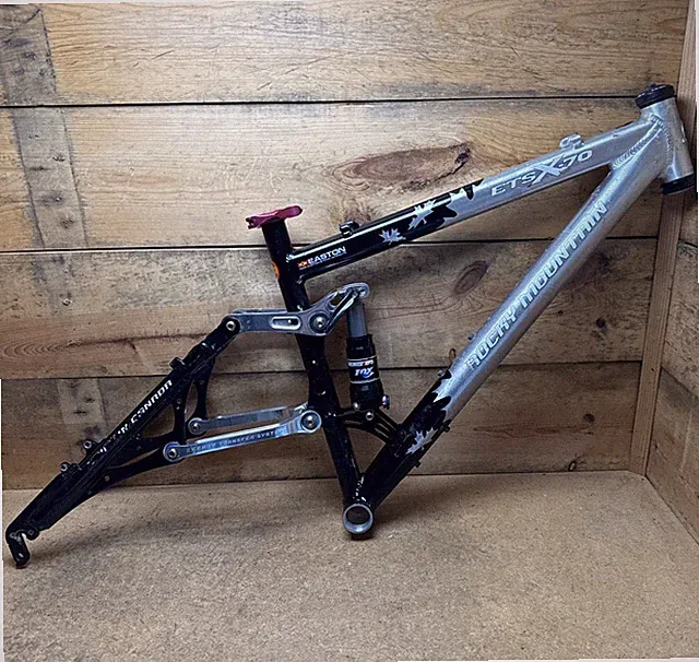 Rocky Mountain ETSX-70 Full Suspension Small 16.5” Frame Fox Float RP3